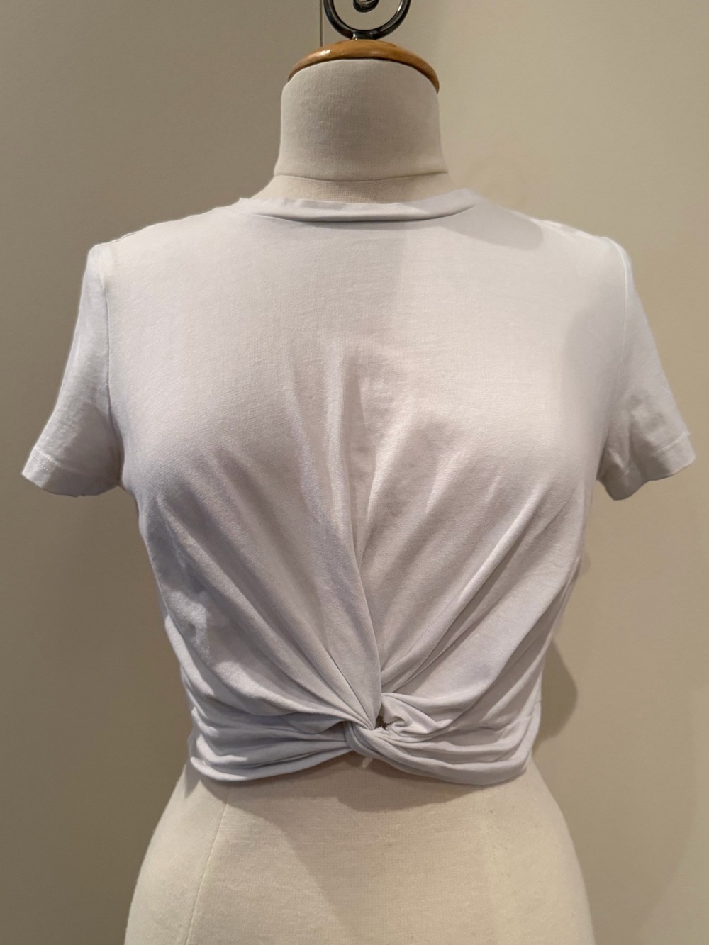 Forever 21 White Twist-Front Crop Top